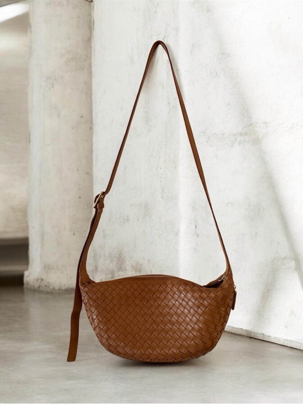 Madewell Woven Leather Shoulder Bag in Brown
